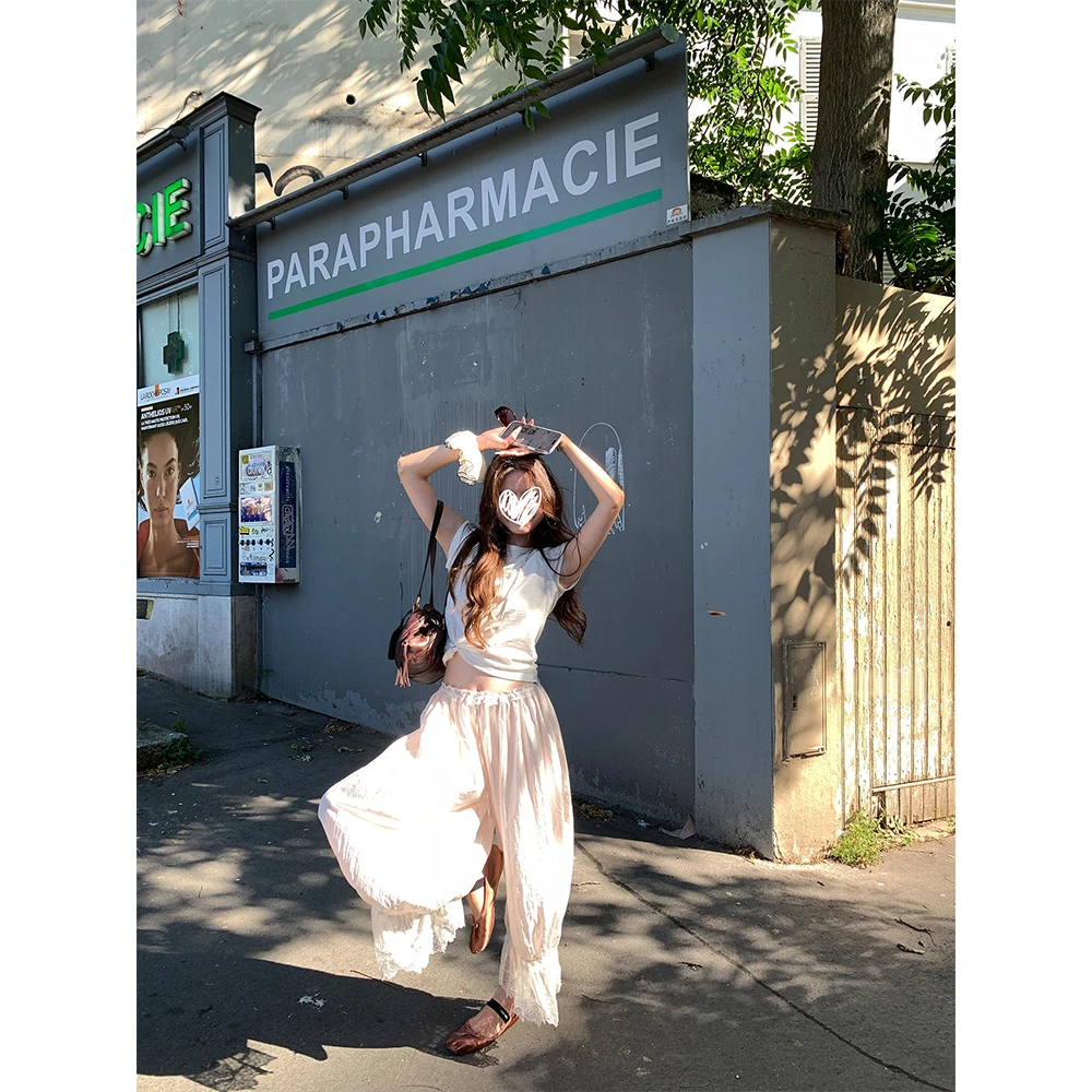 圆领飞飞袖纹理短袖T恤上衣+复古喇叭蕾丝灯笼裤两件套21858#