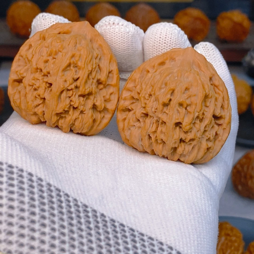 文玩核桃吊坠天花板级 涿鹿三角南疆石 40