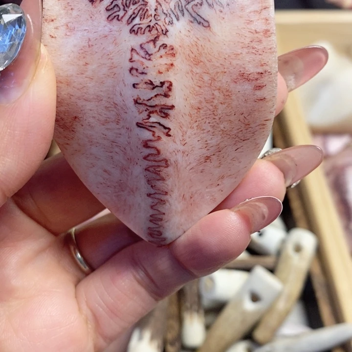 把件鹿骨千****墨养殖鹿鹿三界手把件