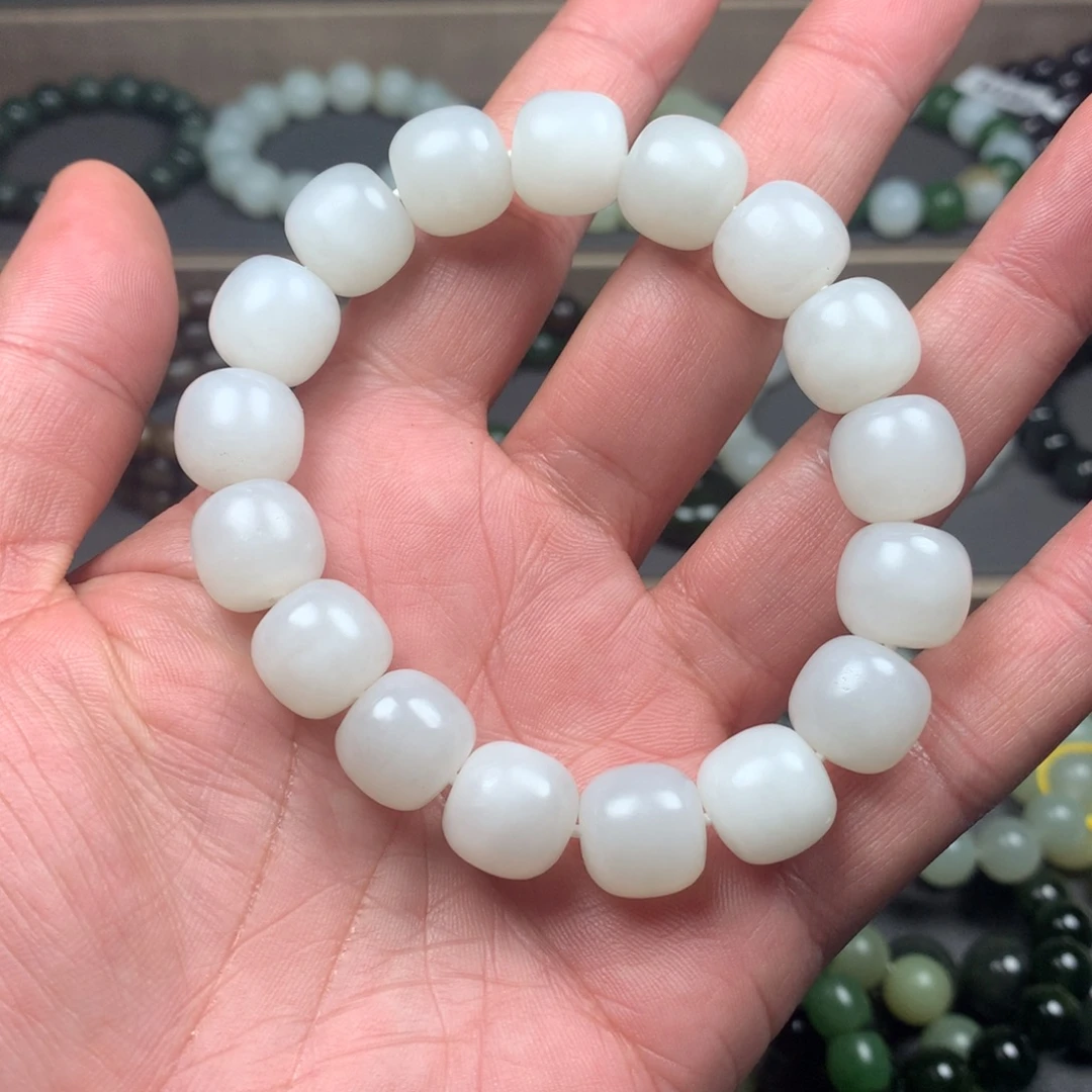 和田玉未镶嵌手链