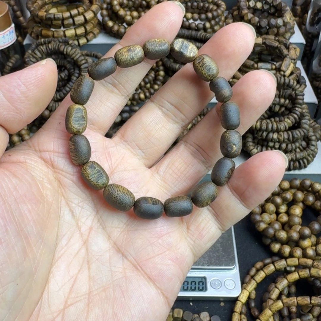 小***E沉香碎屑沉香奇楠留疤单圈8MM发一