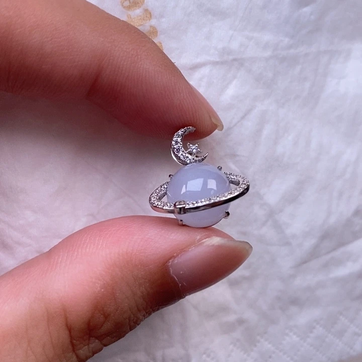 翡翠未镶嵌颈饰13