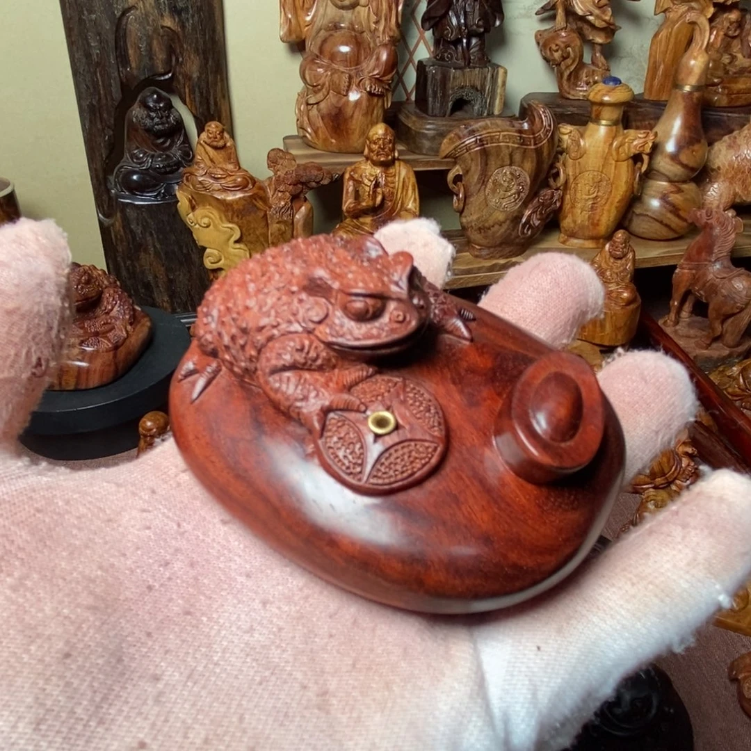 小叶紫檀把件印度小叶紫檀金蟾手把件