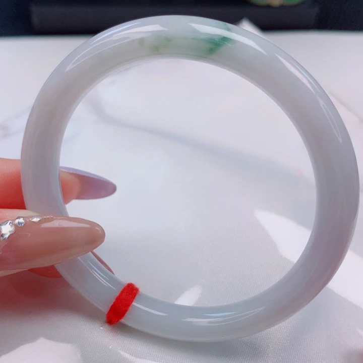 翡翠未镶嵌手镯（圆镯）