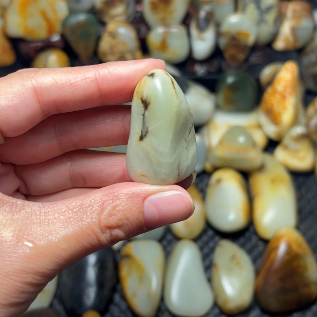 和田玉（青玉）51未镶嵌