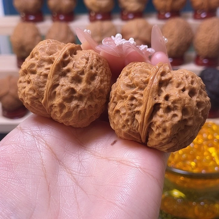 文玩核桃吊坠门墩42