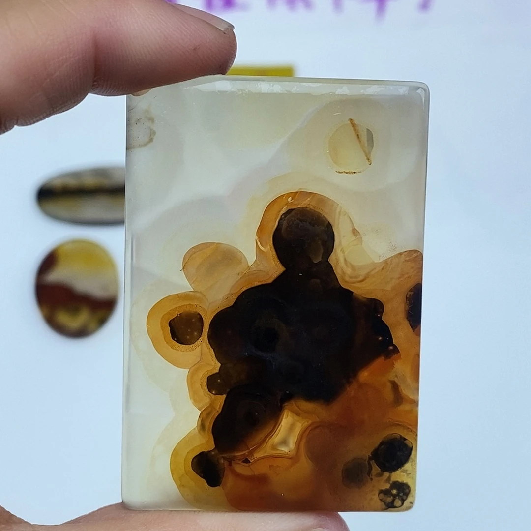 玛瑙/玉髓未镶嵌珠宝半成品