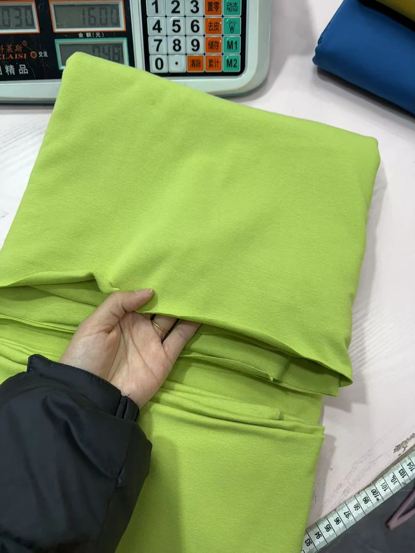 布料小巴小拉果绿色拉架1-1.5米可选多拍连裁