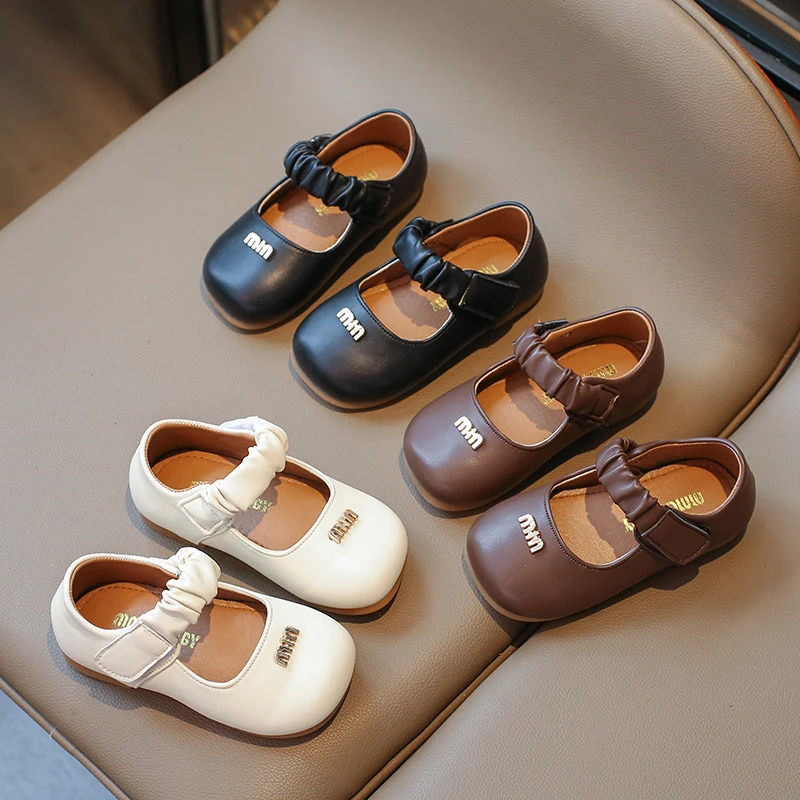 女童幼儿园公主皮鞋2025新款春秋季儿童女宝宝软底魔术贴皮鞋单鞋
