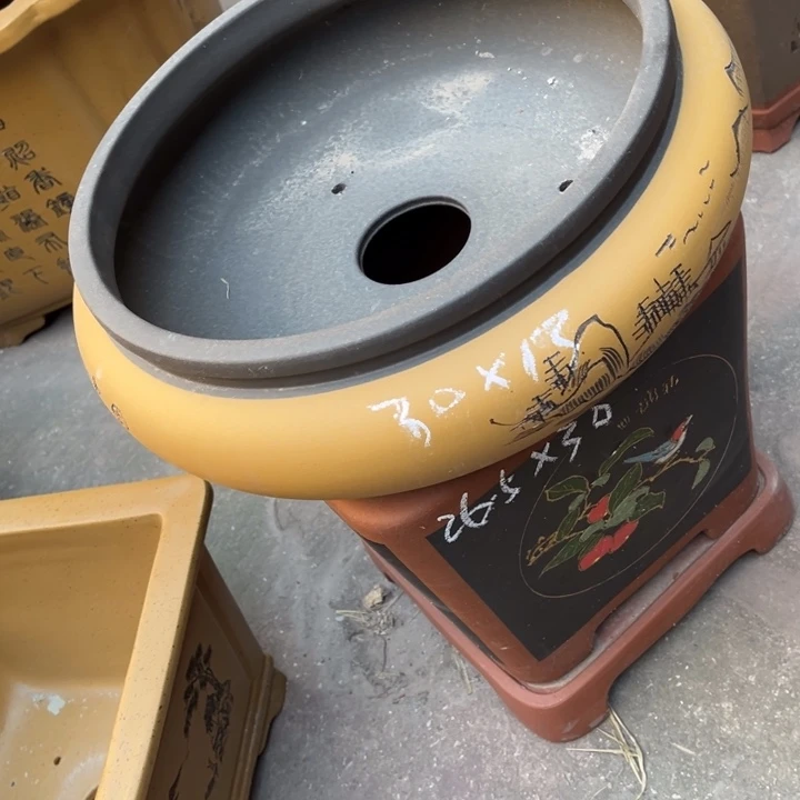 紫砂花盆紫砂花盆