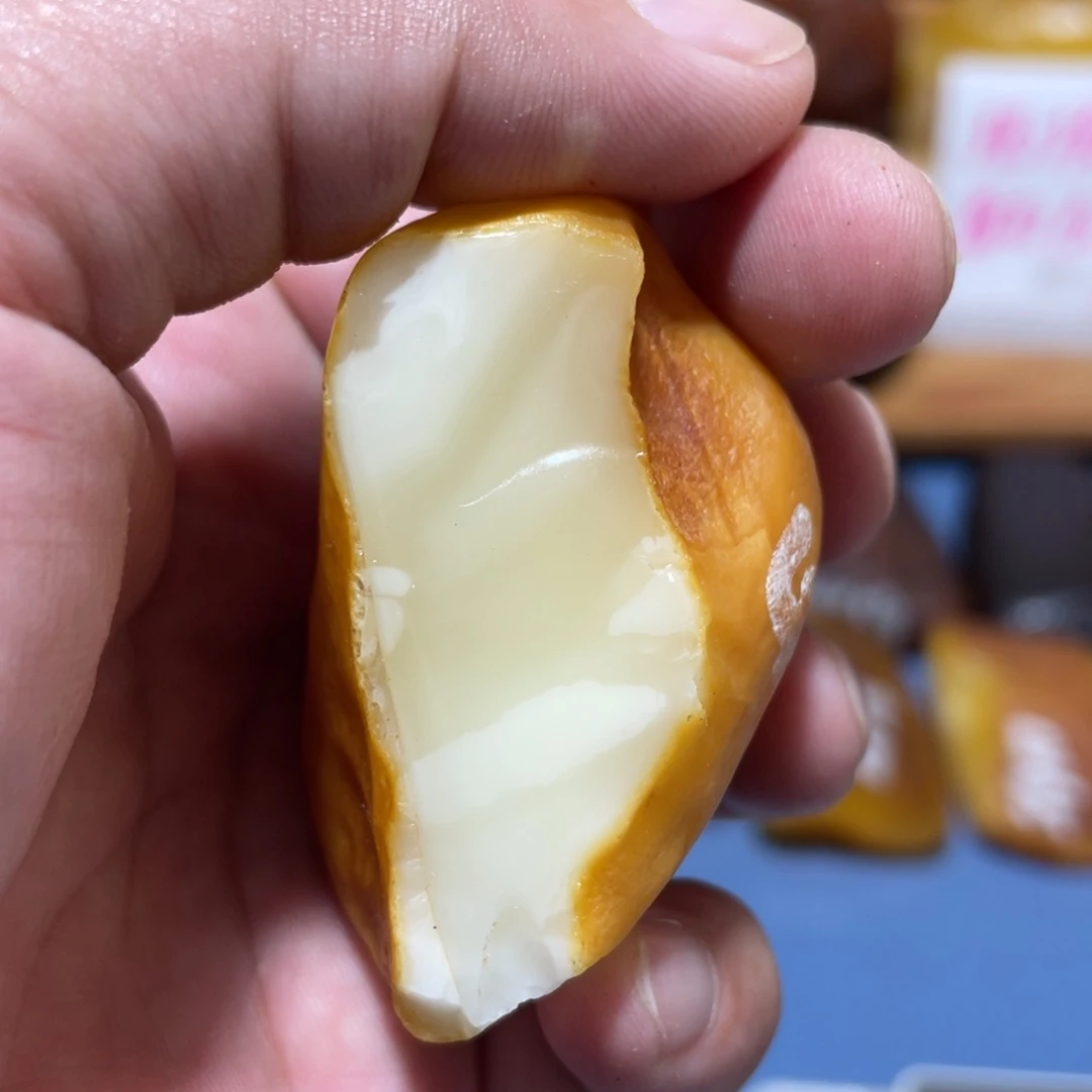 定制蜜蜡未镶嵌波罗的海琥珀蜜蜡白蜡水滴吊坠