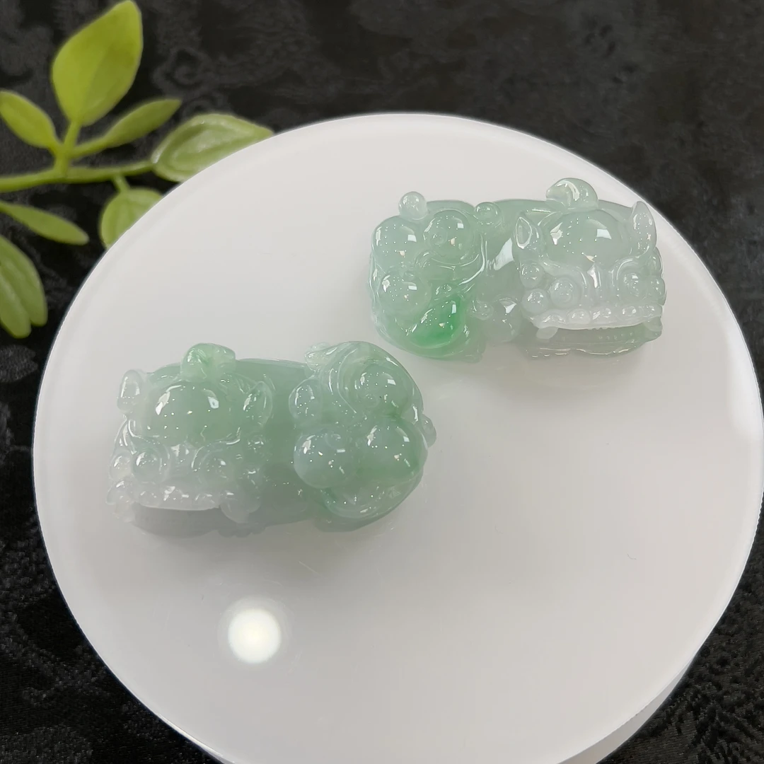 【豪哥鉴宝】YM1370-8貔貅吊坠天然缅甸A货翡翠多样性发1件