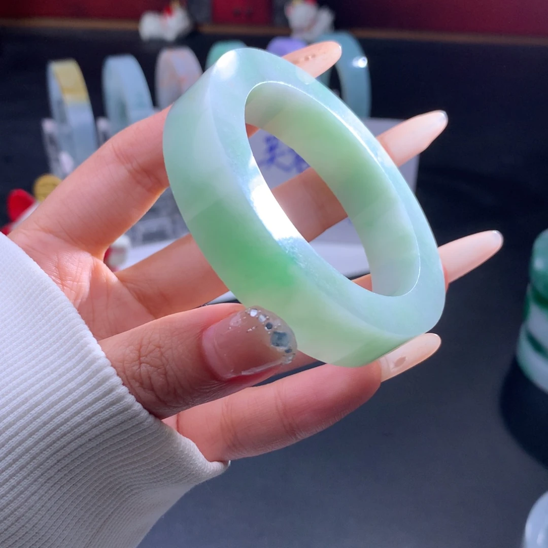 靖***荑定制翡翠未镶嵌53到56