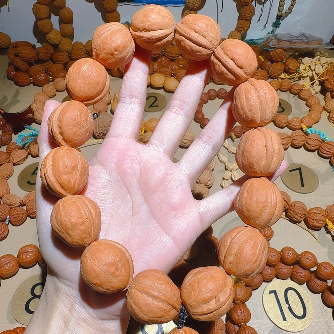 文玩核桃吊坠舍利手持