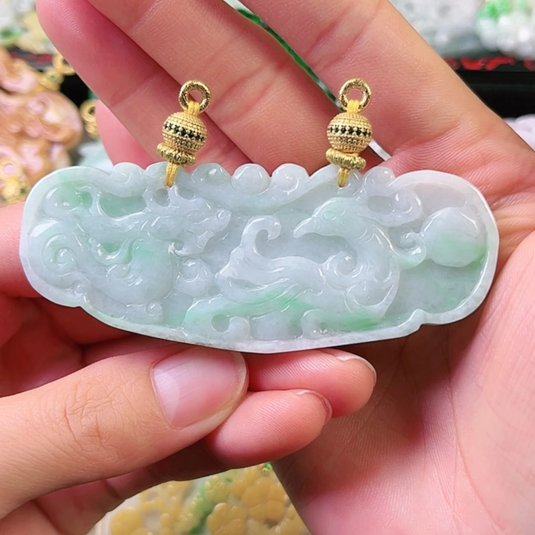 【闪购商品】翡翠颈饰未镶嵌挂件