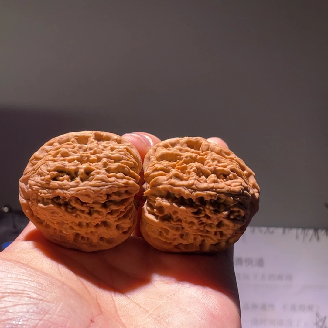 文玩核桃吊坠28号40