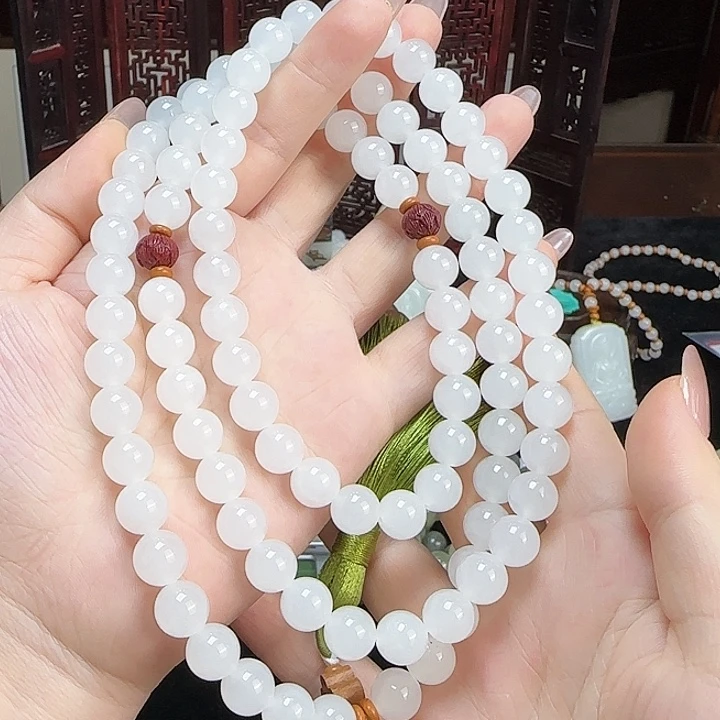 和田玉未镶嵌颈饰定制发货