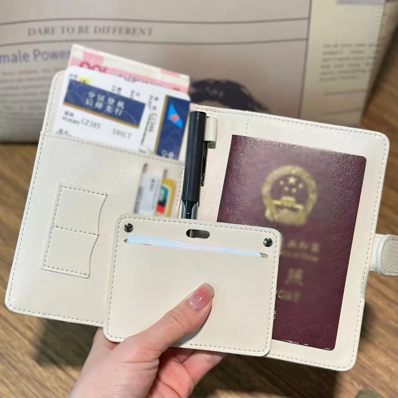 TUSCANS短款车缝线真皮简约三折钱包卡包证件包时代双鱼