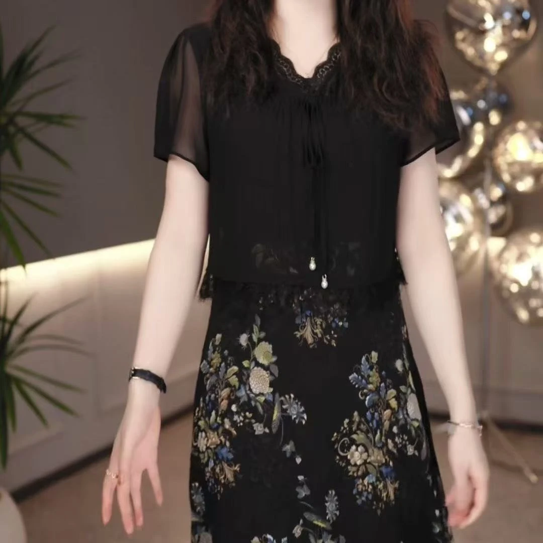 高档时尚拼接碎花假两件连衣裙2025夏季新款轻奢裙5326#