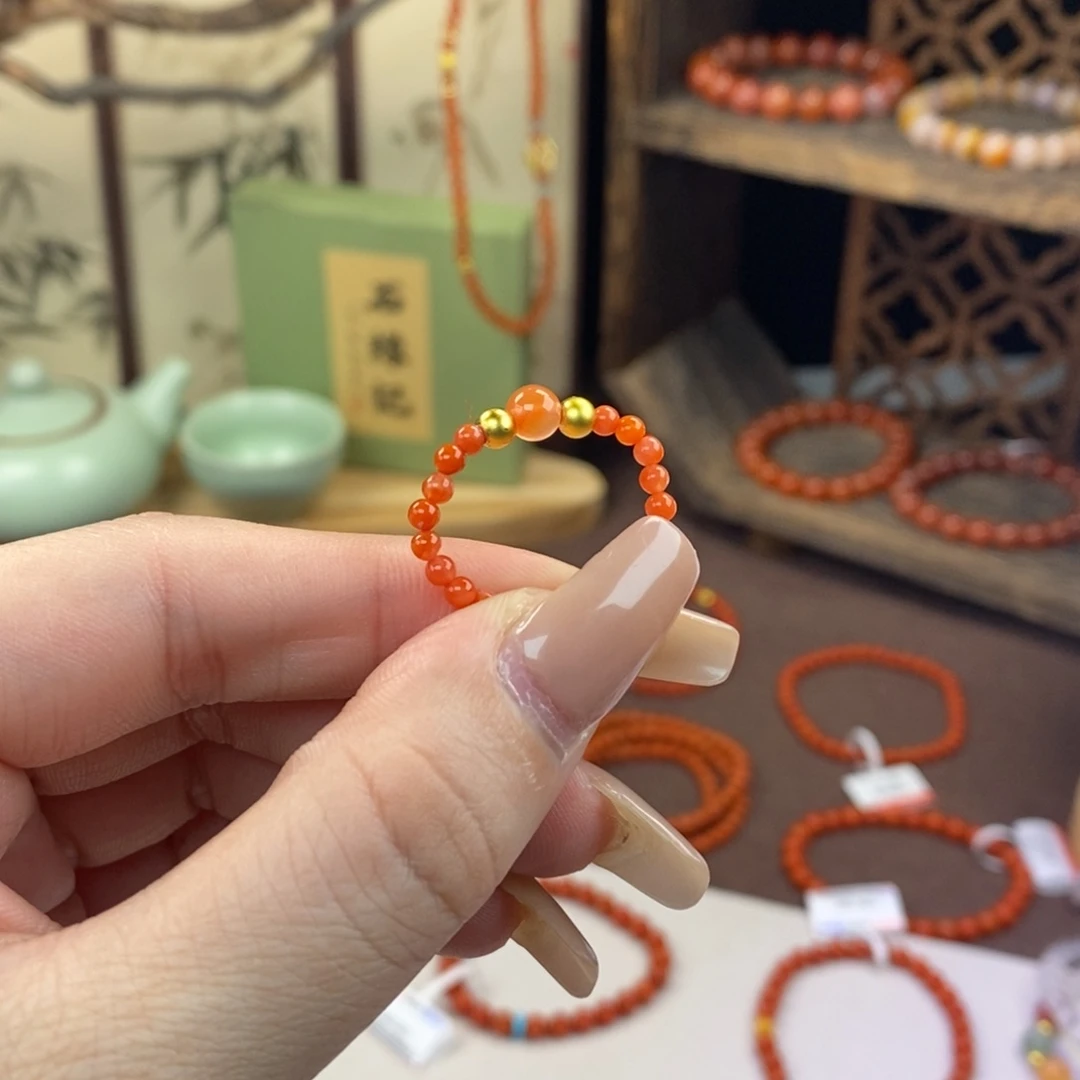 南红玛瑙未镶嵌手链