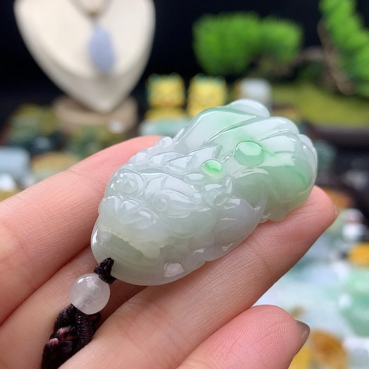 翡翠未镶嵌颈饰貔貅11