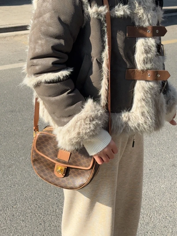 95新 Celine/思琳 Celine苹果马鞍包