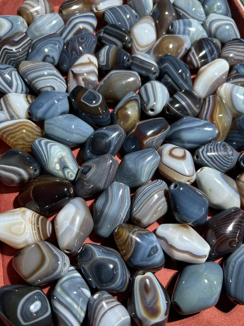 缠丝玛瑙 橄榄珠 （多样性发货发其一）