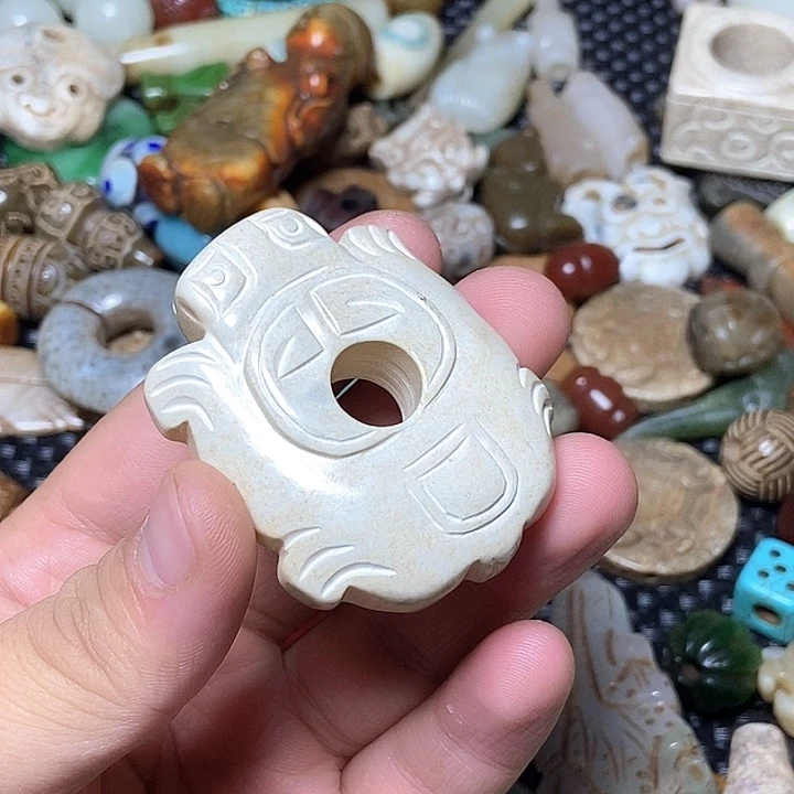 和田玉未镶嵌颈饰101