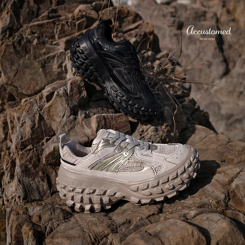 5600/4cm牛皮+网布 夏季防滑轻便老爹鞋休闲登山鞋子跑鞋