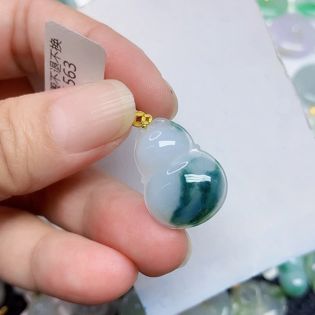 翡翠18K金镶嵌颈饰356789