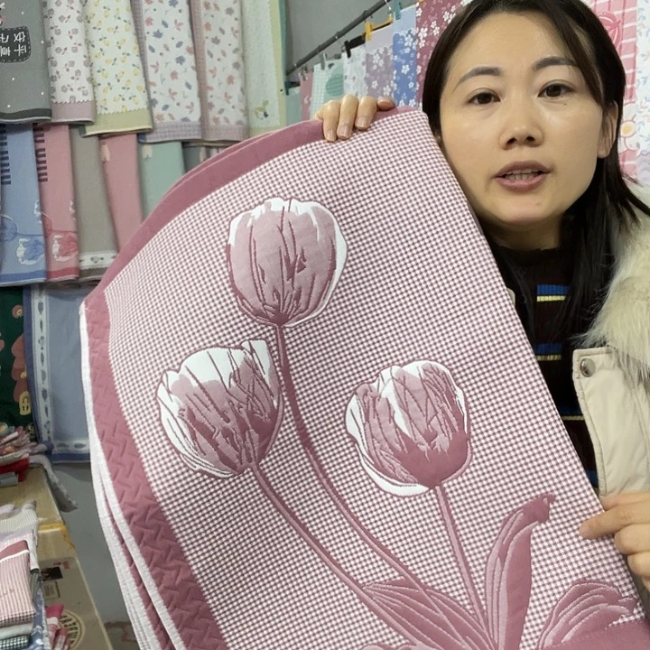 棉特价促销酒红色郁金香