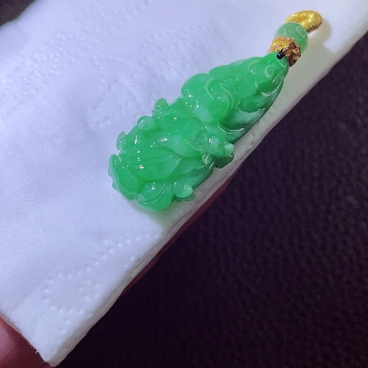 未镶嵌定制翡翠翡翠