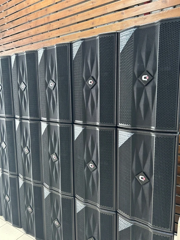 9新  （不包邮）英国百变龙12寸音响四件套➕音创点歌机一套