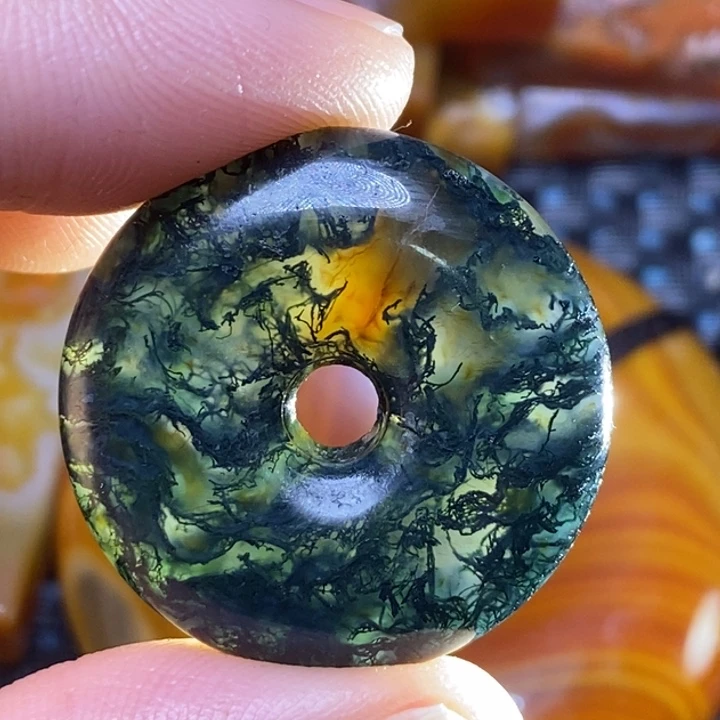 玛瑙/玉髓颈饰未镶嵌空*