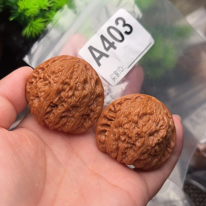 桃核把件核桃绣球43