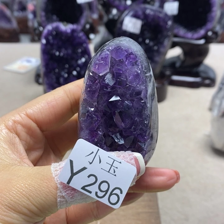 大型摆件（非配饰）未镶嵌水晶摆件