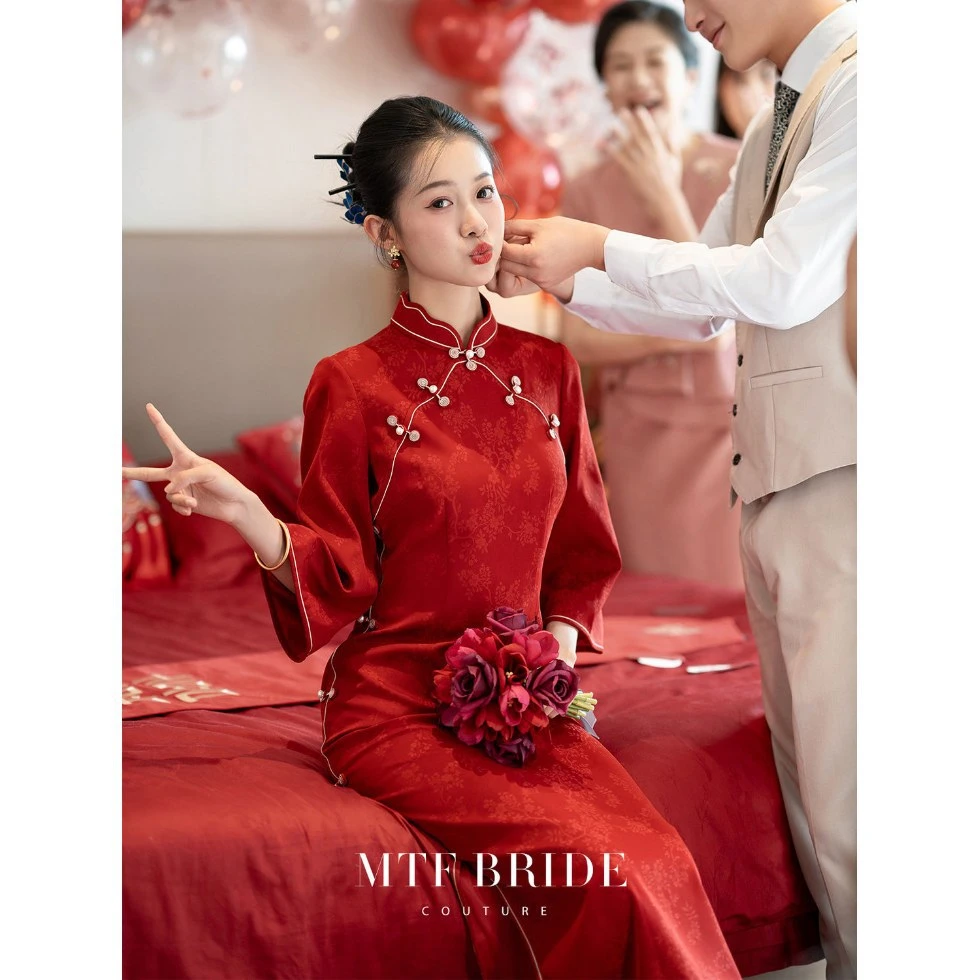 红色古法新娘感结婚订长款长袖显瘦敬酒服红色中国风女装