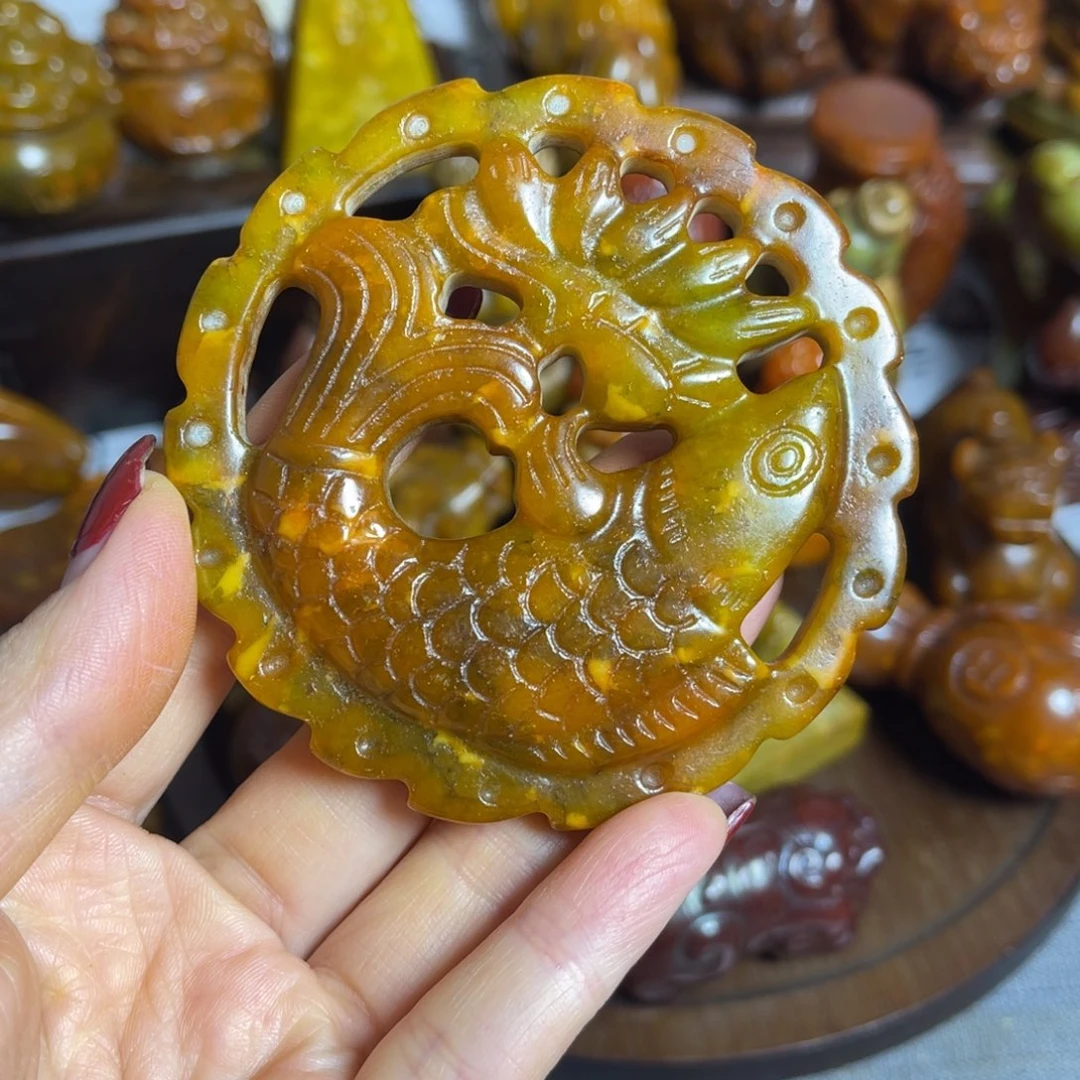 蛇纹石玉合金颈饰