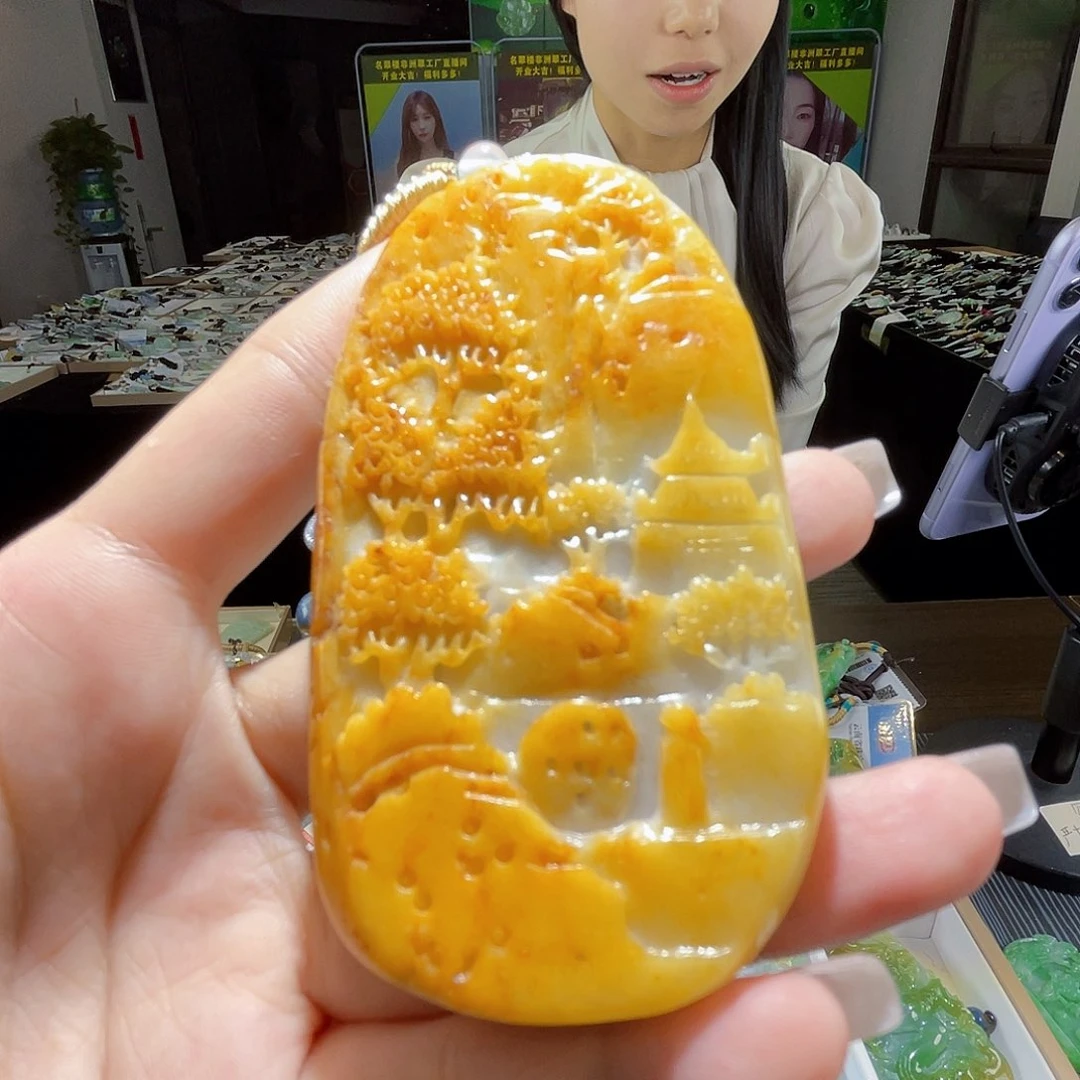 颈饰未镶嵌翡翠一个