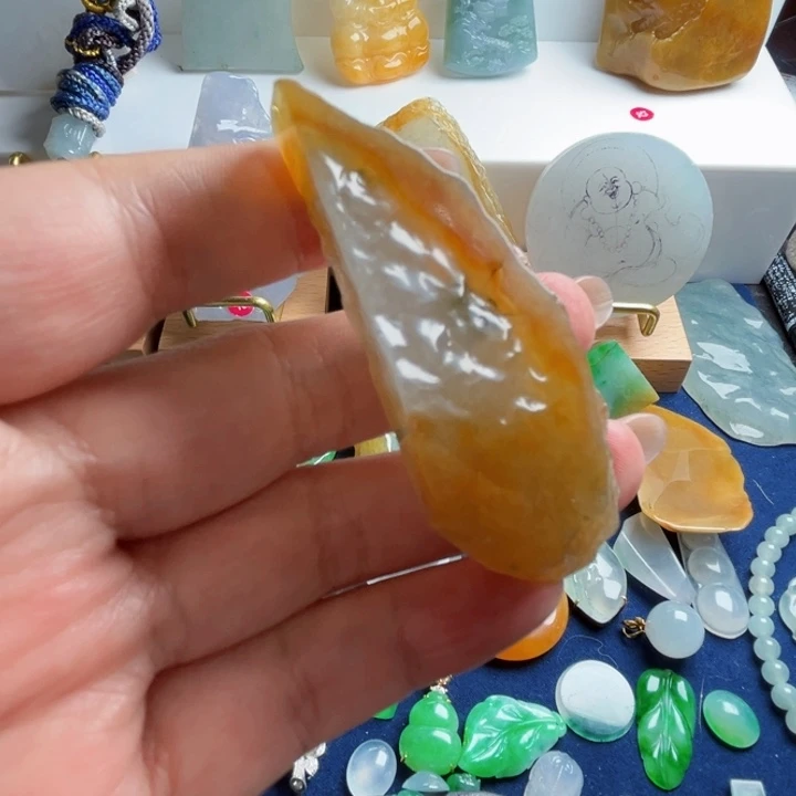 翡翠未镶嵌颈饰天然翡翠