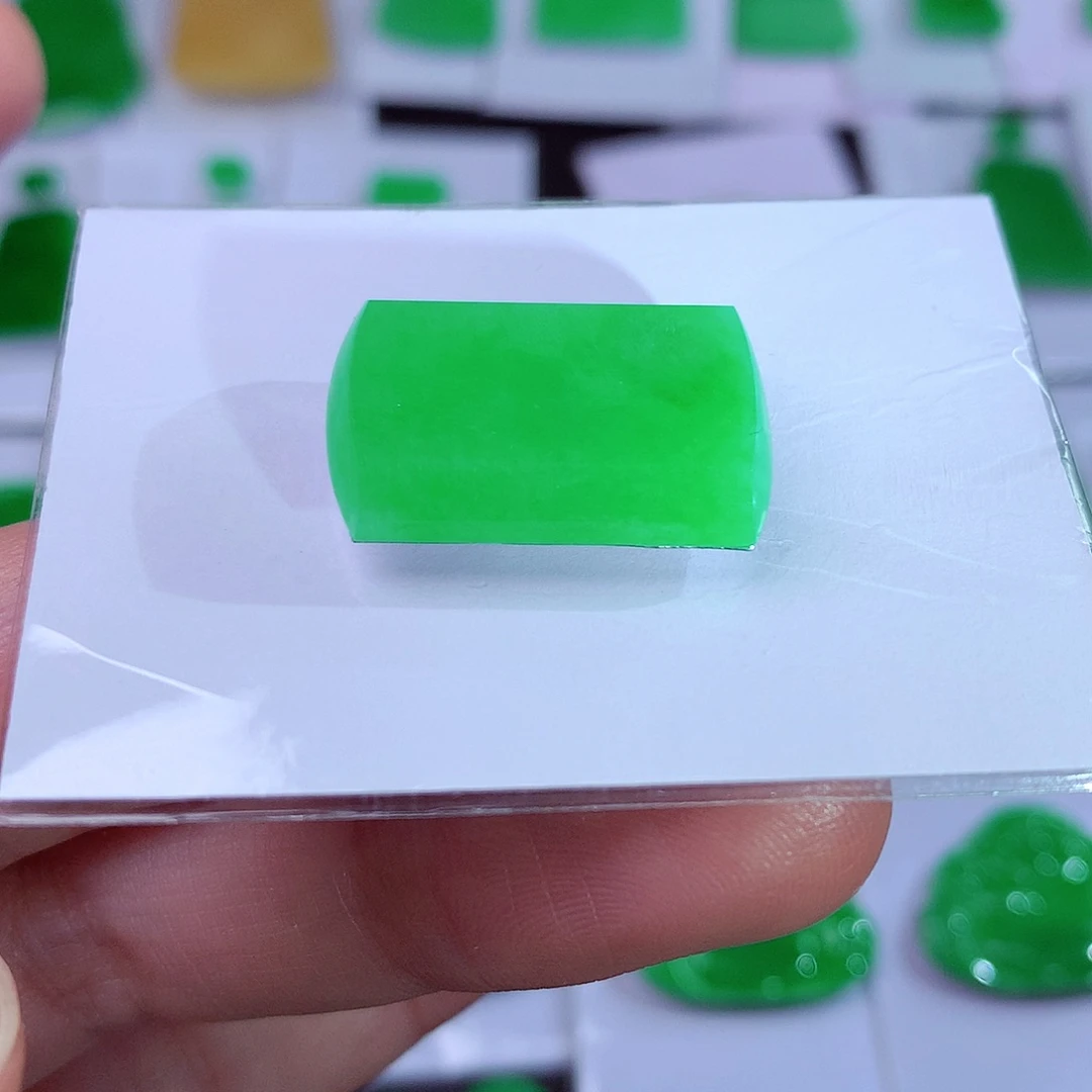 吊坠(赠链)未镶嵌翡翠天然翡翠