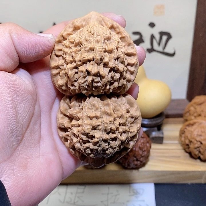 文玩核桃把件中*47蓟县山地官帽
