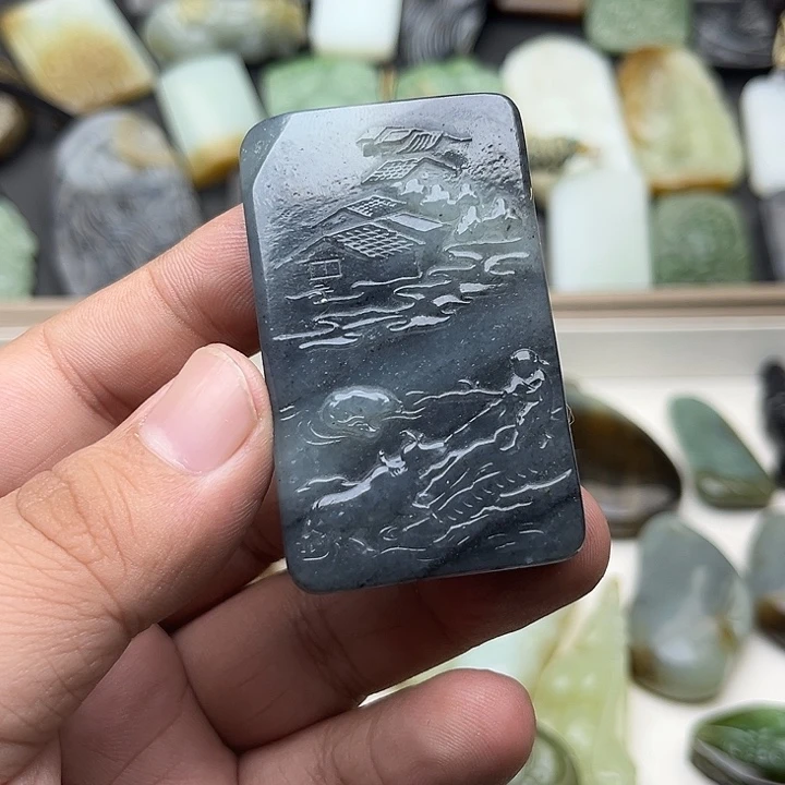 和田玉未镶嵌颈饰