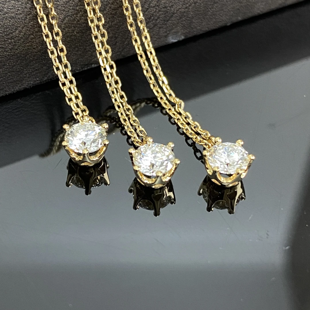 50分18k淡金色皇冠六爪锁骨链网红多样性发货发货其一