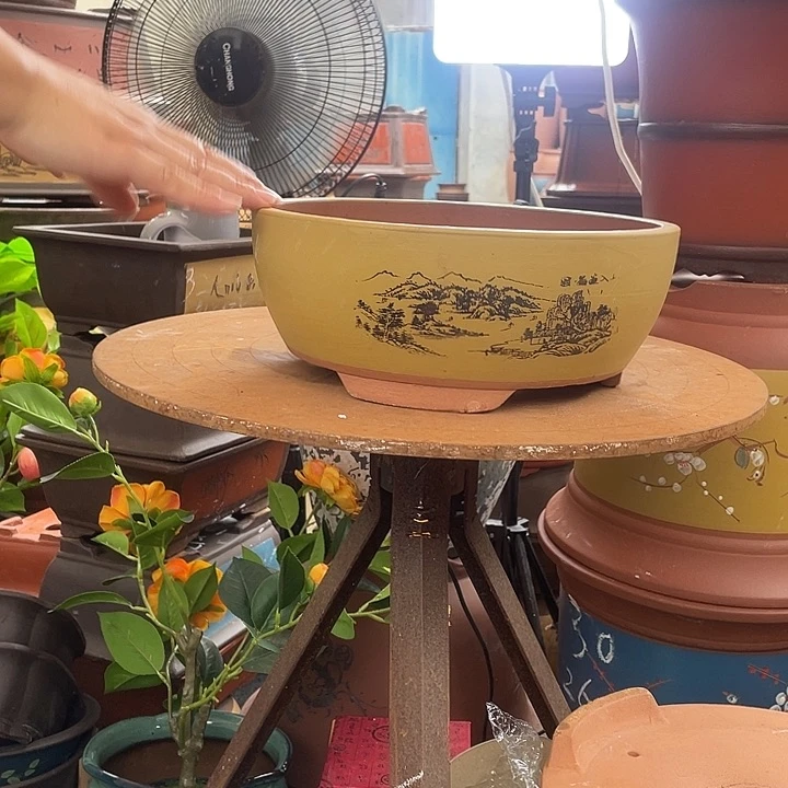 黄色江山如画中号花盆紫砂花盆