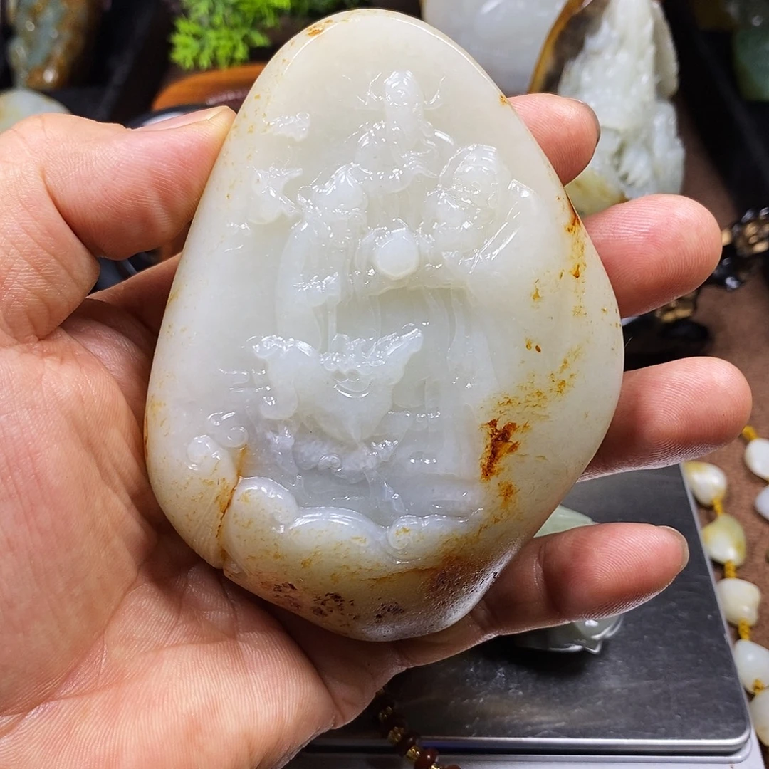 绝***人未镶嵌和田玉摆件