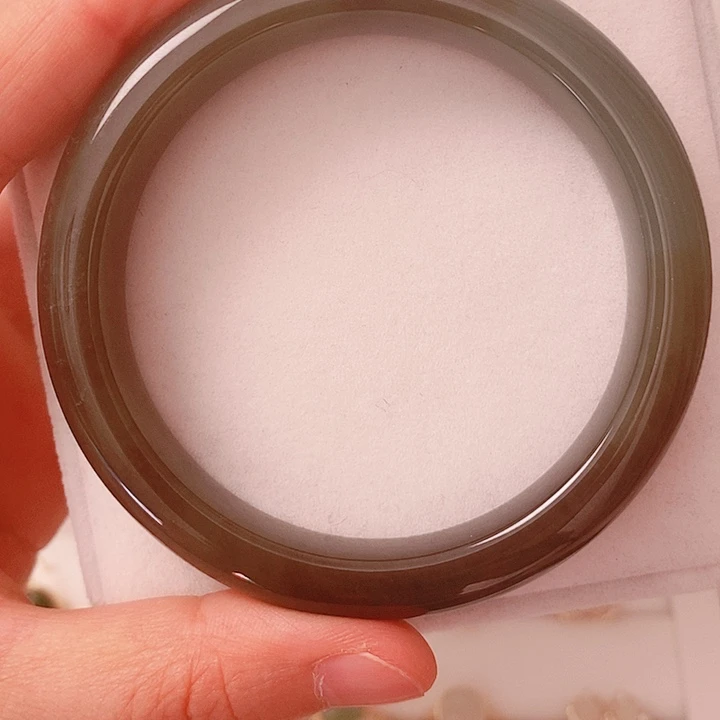 和田玉未镶嵌手镯圈口58