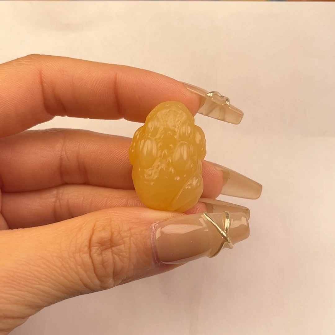 石英质玉黄蜡石挂件未镶嵌小***?