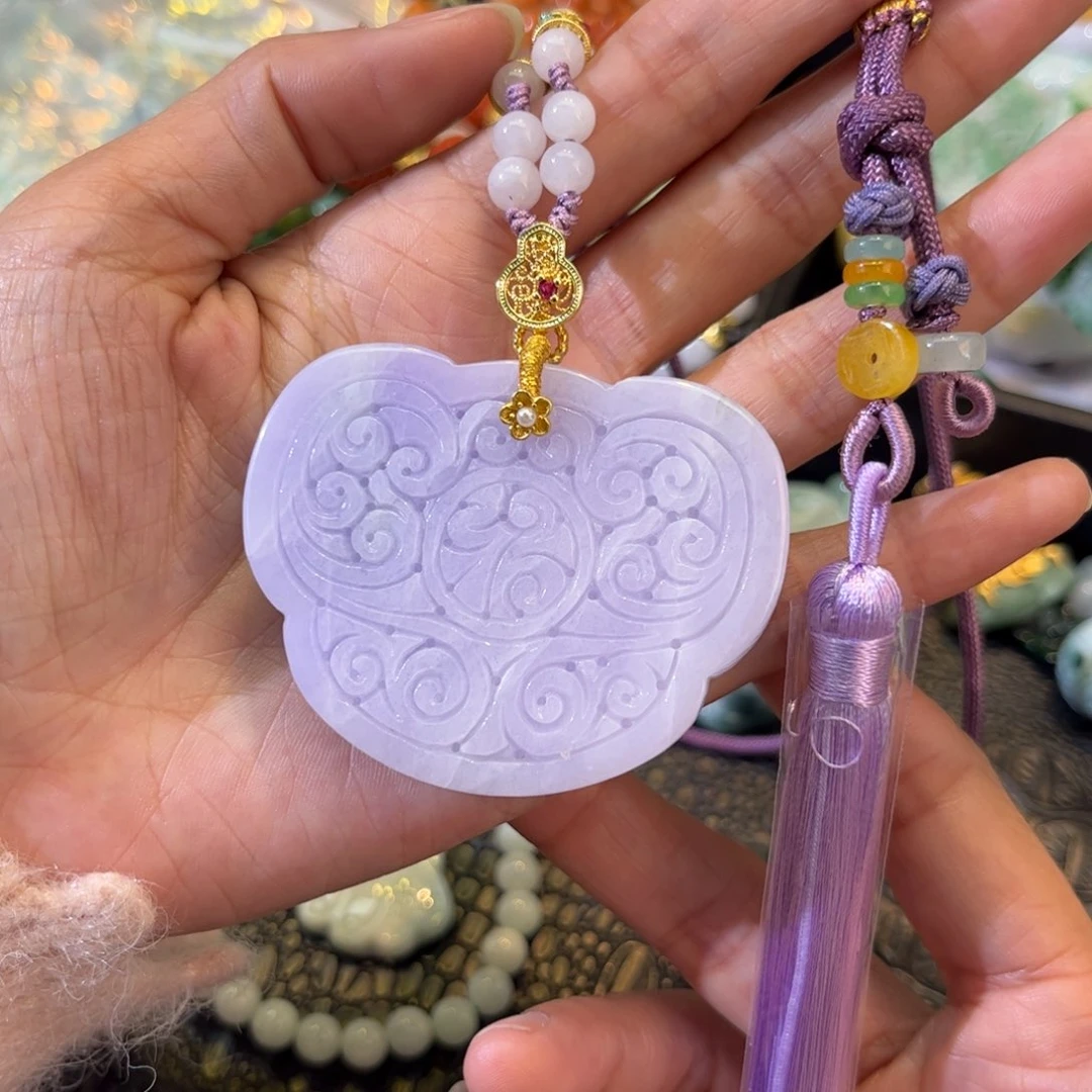 翡翠颈饰未镶嵌待编款