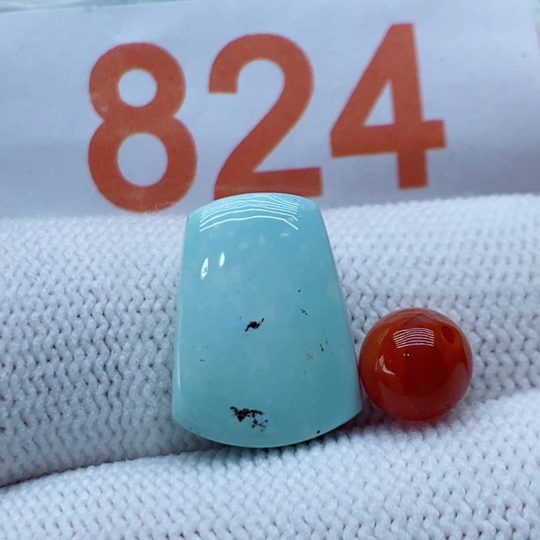 南红玛瑙未镶嵌珠宝奇石